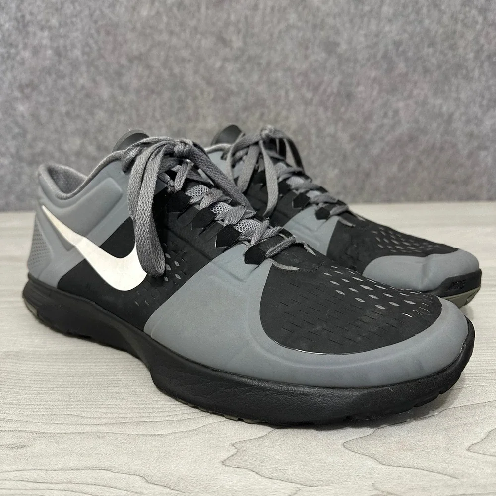 Nike FS Lite Trainer Mens 11.5 Gray Black Running Shoes 615972-006 Low Top Mesh